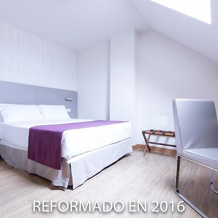 Di' Carlo Hotell Madrid Exteriör bild